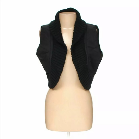 Vest - Picture 2 of 3